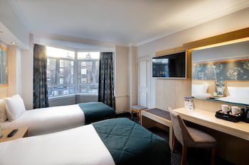 Bedford Hotel