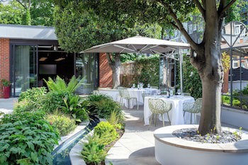 Bedford Hotel