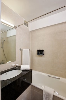 Bedford Hotel