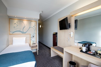 Bedford Hotel