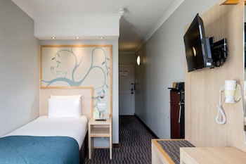 Bedford Hotel