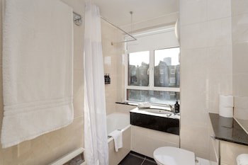 Bedford Hotel