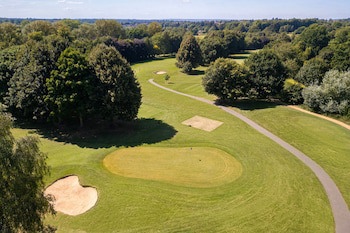 Delta Hotels By Marriott Tudor Park Country Club