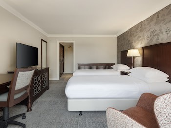 Delta Hotels By Marriott Tudor Park Country Club