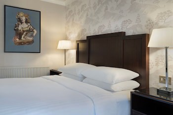 Delta Hotels By Marriott Tudor Park Country Club