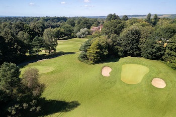 Delta Hotels By Marriott Tudor Park Country Club