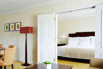 Delta Hotels By Marriott Tudor Park Country Club