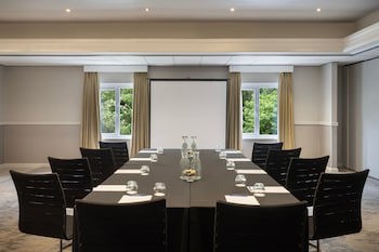 Delta Hotels By Marriott Tudor Park Country Club