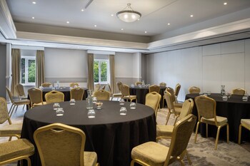 Delta Hotels By Marriott Tudor Park Country Club