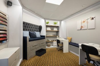 Delta Hotels By Marriott Tudor Park Country Club