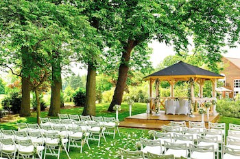 Delta Hotels By Marriott Tudor Park Country Club