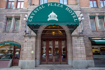 Crystal Plaza Hotel
