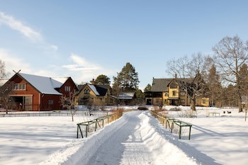 Hotel Bishops Arms Mora