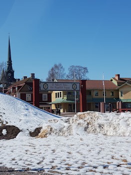 Hotel Bishops Arms Mora