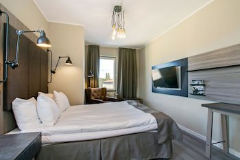 First Hotel Brommaplan