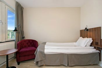 First Hotel Brommaplan