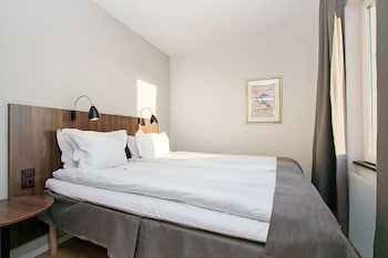 First Hotel Brommaplan