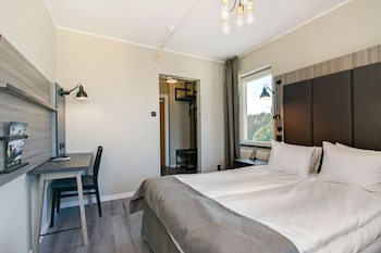 First Hotel Brommaplan