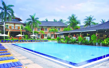 Club Bali Family Suites @Legian Beach