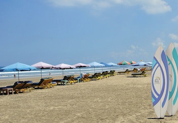 Club Bali Family Suites @Legian Beach
