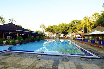 Club Bali Family Suites @Legian Beach