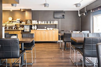 Sure Hotel By Best Western Algen