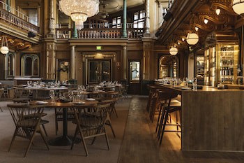 Berns, Historical Boutique Hotel & House Of Entertainment Since 1863