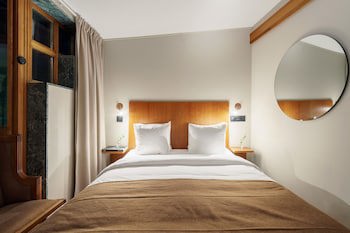 Berns, Historical Boutique Hotel & House Of Entertainment Since 1863