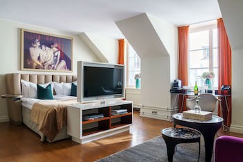 Berns, Historical Boutique Hotel & House Of Entertainment Since 1863