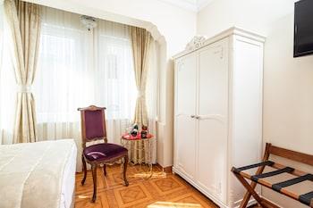 Alzer Hotel - Special Class