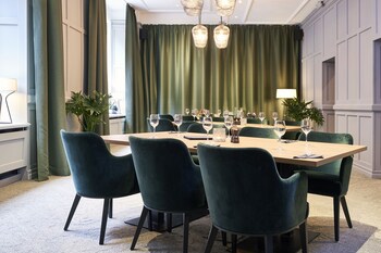 Clarion Collection Hotel Temperance