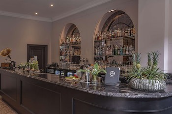 Oatlands Park Hotel