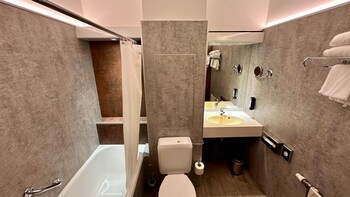B&B Hotel Mons Centre