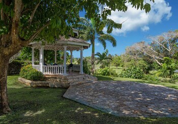 Sandals Ochi - All Inclusive Couples Only