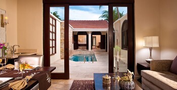 Sandals Ochi - All Inclusive Couples Only
