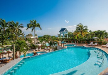 Sandals Ochi - All Inclusive Couples Only