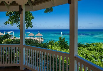 Sandals Ochi - All Inclusive Couples Only