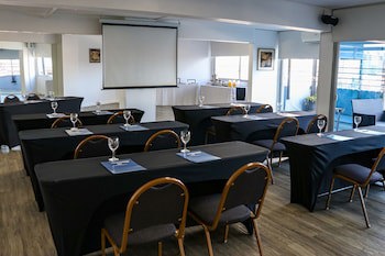 Palladium Business Hotel