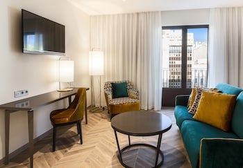 Eurostars Puerta Real Hotel