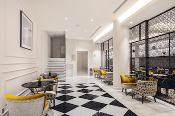 Eurostars Puerta Real Hotel