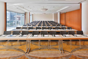 Courtyard by Marriott Dusseldorf Hafen galeri fotoğrafı