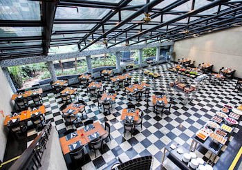 Estanplaza Funchal - Faria Lima