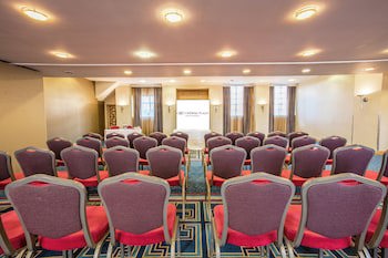 Crowne Plaza Liverpool - John Lennon Airport, An Ihg Hotel