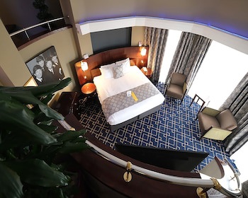 Crowne Plaza Liverpool - John Lennon Airport, An Ihg Hotel