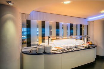 Crowne Plaza Liverpool - John Lennon Airport, An Ihg Hotel