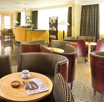 Crowne Plaza Liverpool - John Lennon Airport, An Ihg Hotel