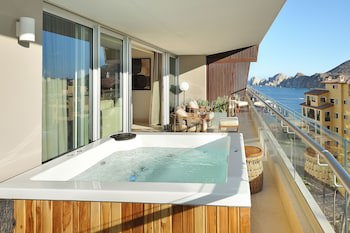 Corazon Cabo, A Noble House Resort