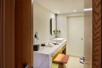Corazon Cabo, A Noble House Resort