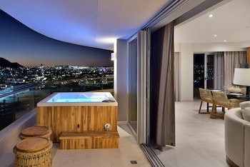 Corazon Cabo, A Noble House Resort