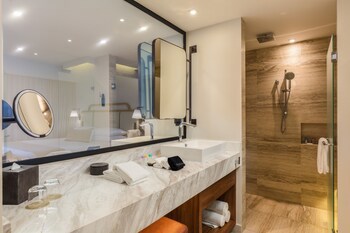 Corazon Cabo, A Noble House Resort